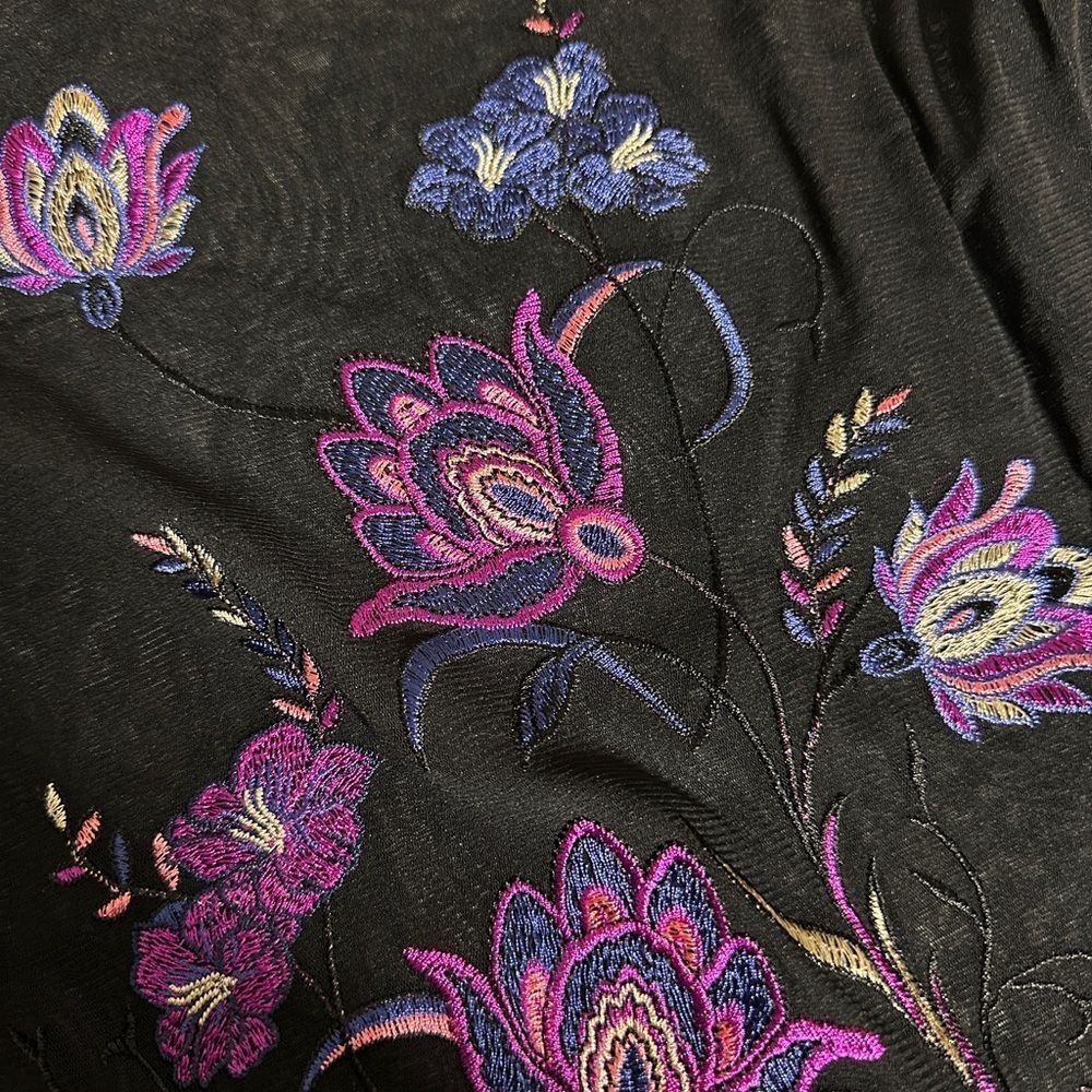 Thalia Sodi Sheer Mesh Floral Embroidered Bell Sleeve Top Medium - Picture 9 of 9